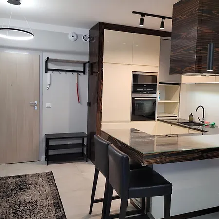 Park Apartment